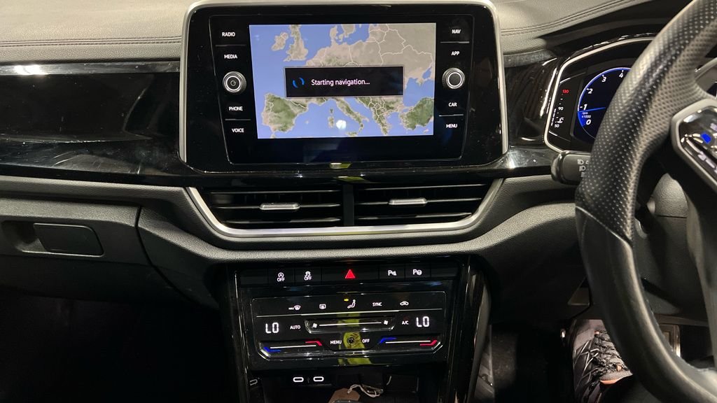 Used Volkswagen T-Roc 2022 for sale - 77037831: Photo 3