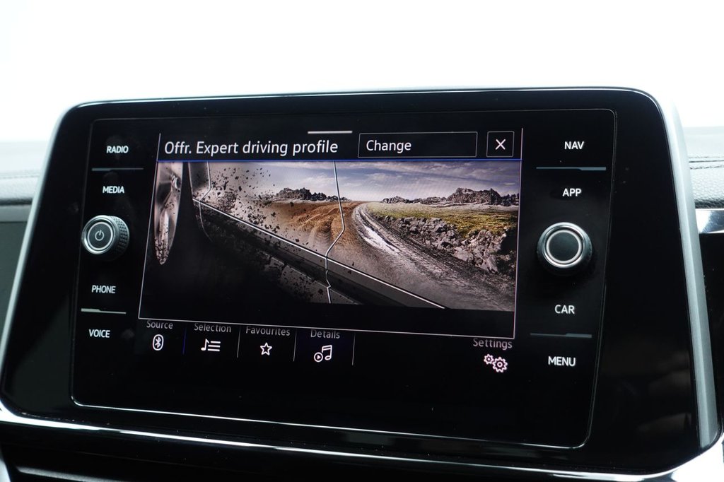 Used Volkswagen T-Roc 2022 for sale - 77037831: Photo 38