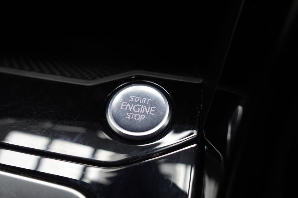 Used Volkswagen T-Roc 2022 for sale - 77037831: Photo 45