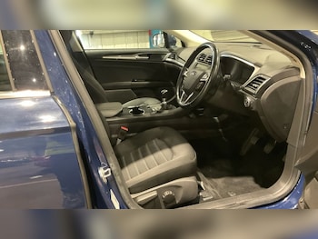 Used Ford Mondeo 2020 for sale - 76224003: Photo 2