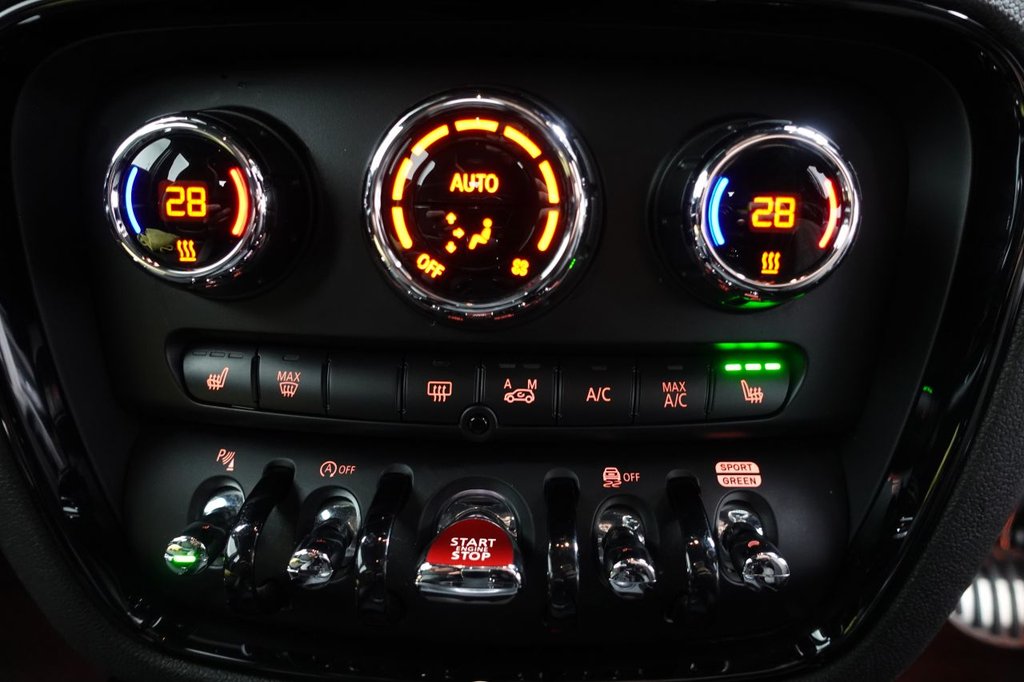 Used MINI Clubman 2019 for sale - 77200176: Photo 33