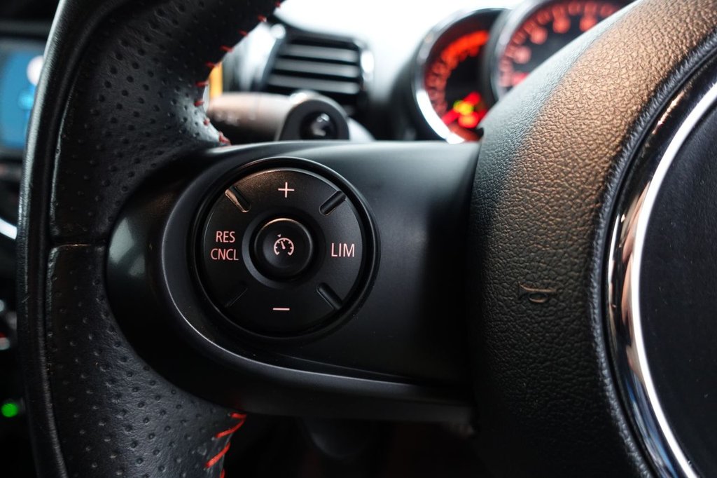 Used MINI Clubman 2019 for sale - 77200176: Photo 43