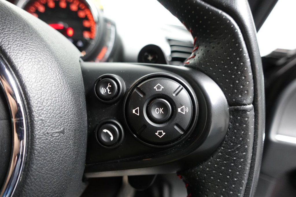 Used MINI Clubman 2019 for sale - 77200176: Photo 44