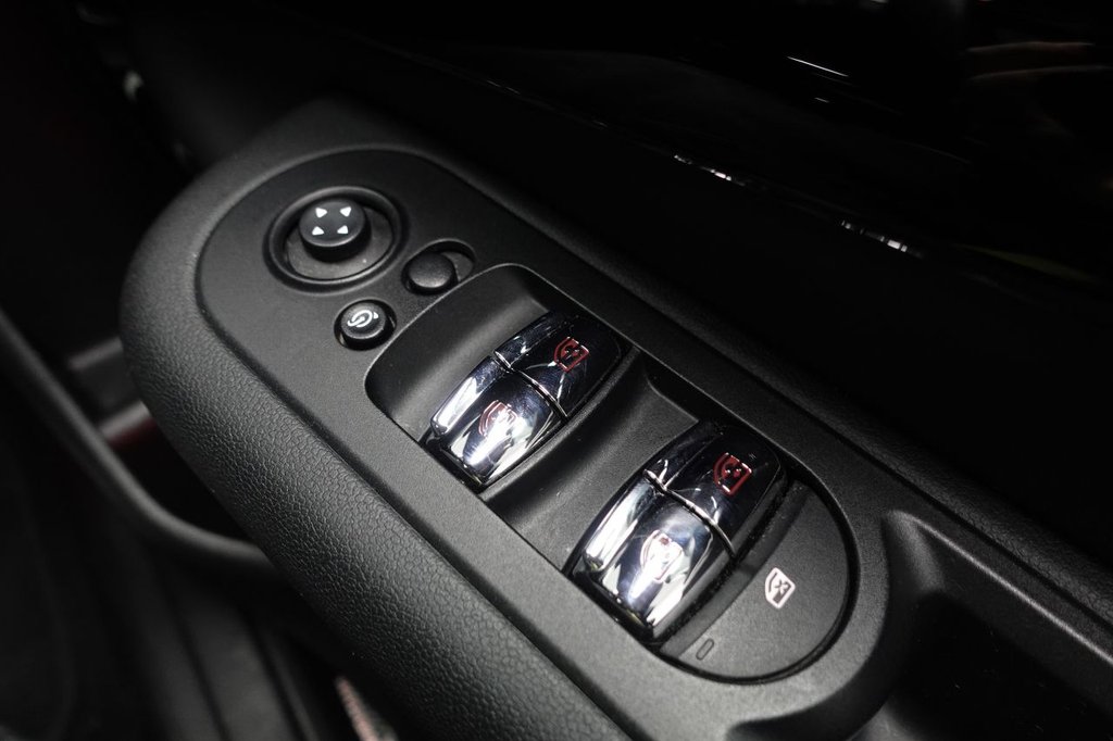 Used MINI Clubman 2019 for sale - 77200176: Photo 48