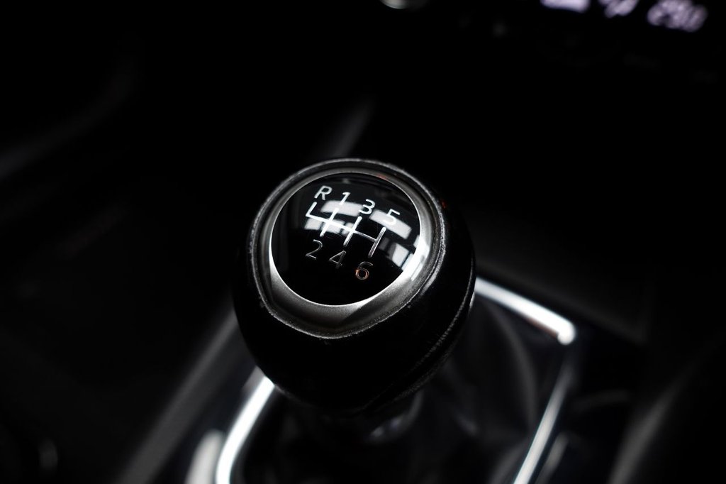 Used Mazda Mazda3 2016 for sale - 76740280: Photo 32