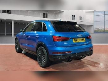 Used Audi Q3 2017 for sale - 77464000: Photo