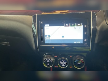 Used Suzuki Swift 2022 for sale - 77080363: Photo