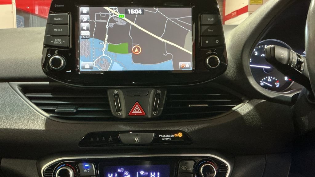 Used Hyundai i30 2018 for sale - 77427873: Photo 2