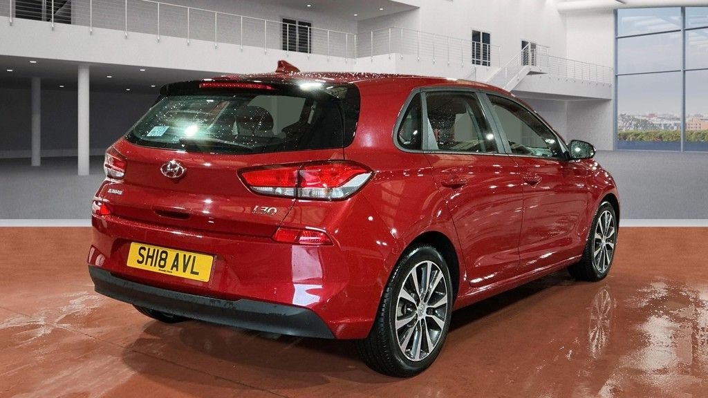 Used Hyundai i30 2018 for sale - 77427873: Photo 5