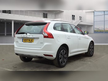 Used Volvo XC60 2017 for sale - 77967657: Photo