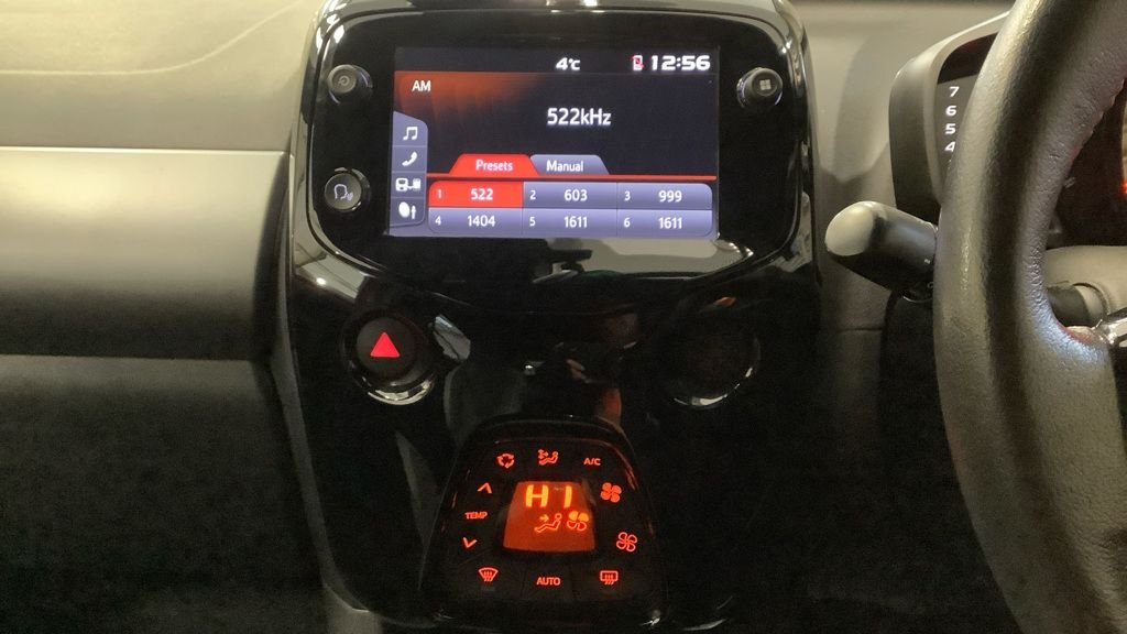 Used Toyota AYGO 2021 for sale - 77608860: Photo 2