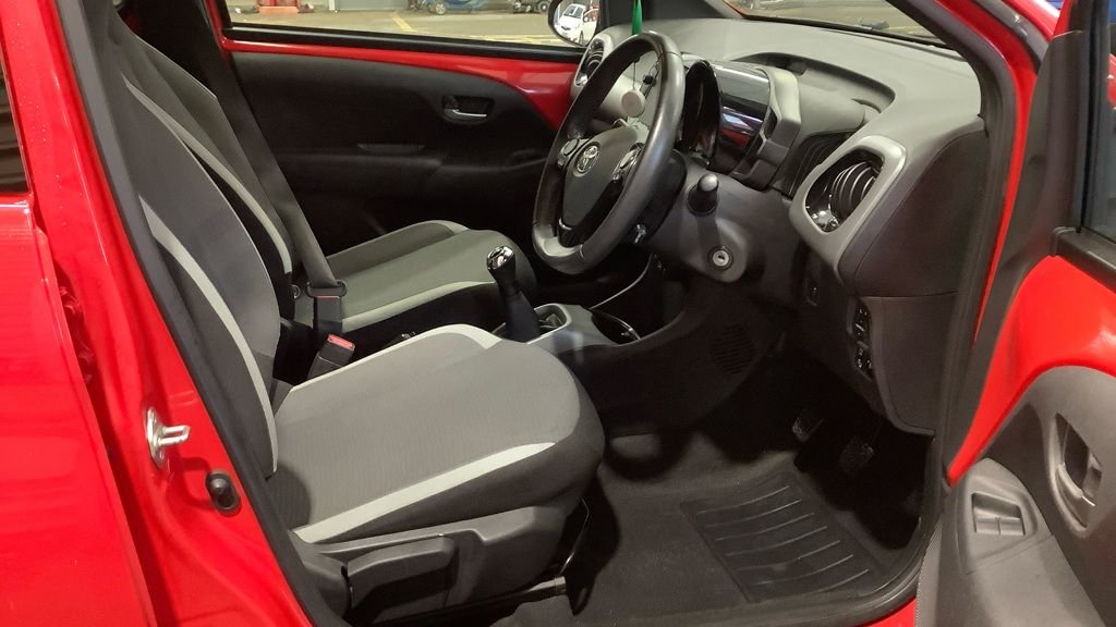 Used Toyota AYGO 2021 for sale - 77608860: Photo 3