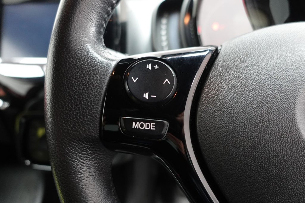 Used Toyota AYGO 2021 for sale - 77608860: Photo 33