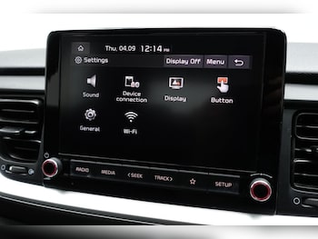 Used Kia Stonic 2021 for sale - 75800830: Photo