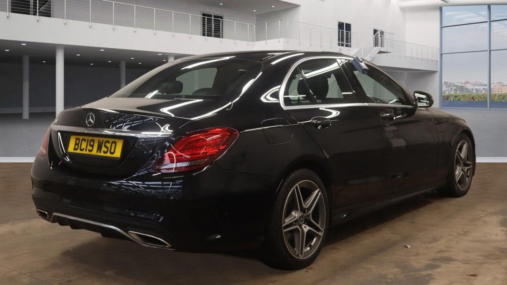 Used Mercedes-Benz C Class 2019 for sale - 78082611: Photo 5