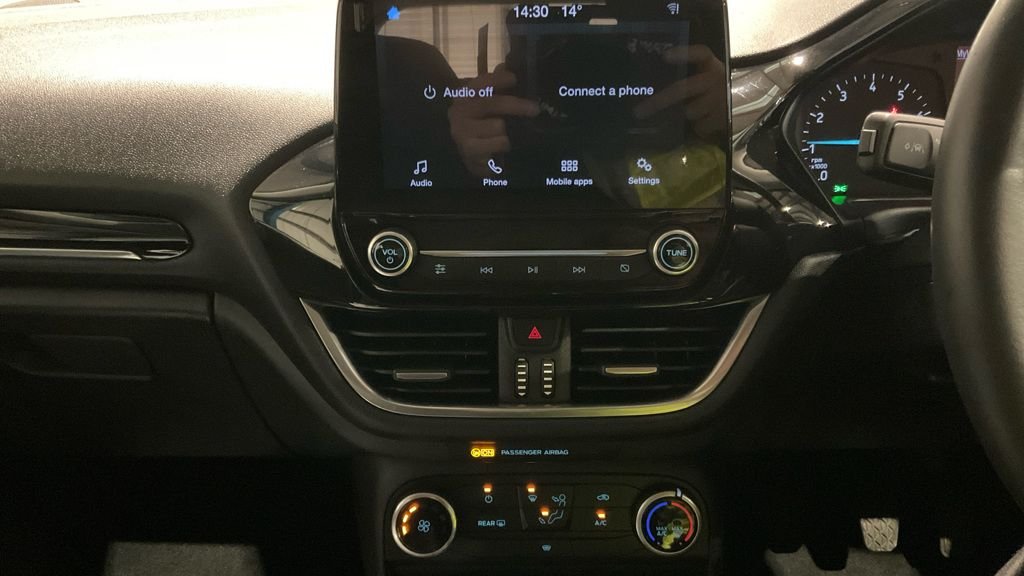 Used Ford Fiesta 2019 for sale - 77080245: Photo 3