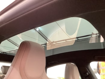 Used Porsche Taycan 2021 for sale - 78111141: Photo