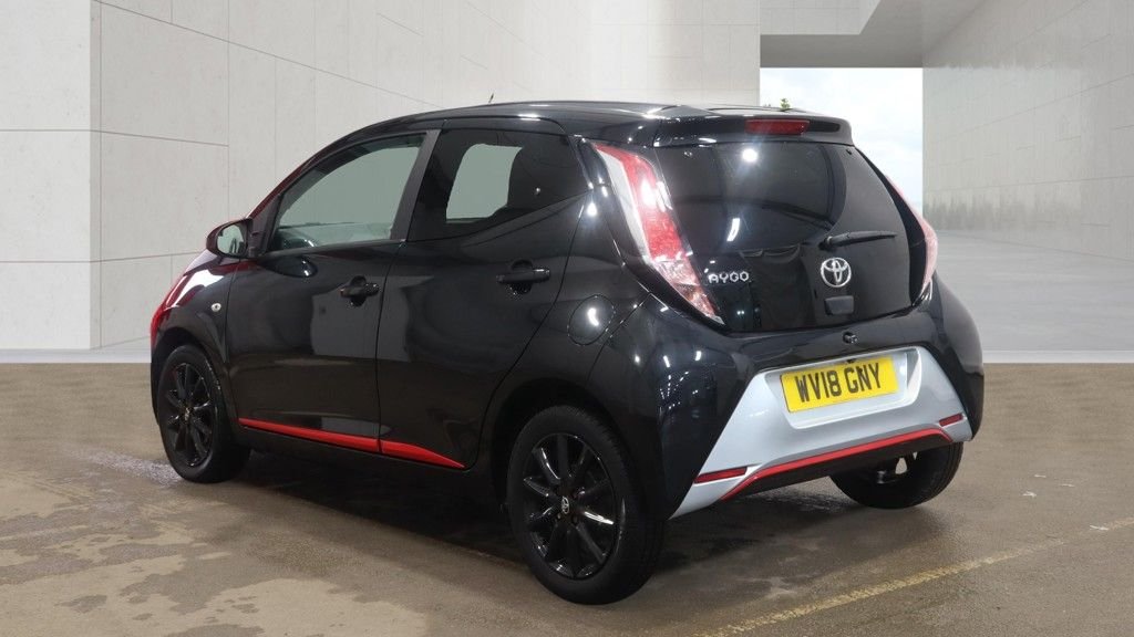 Used Toyota AYGO 2018 for sale - 78111065: Photo 2