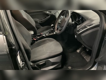 Used Ford Focus 2018 for sale - 76429906: Photo