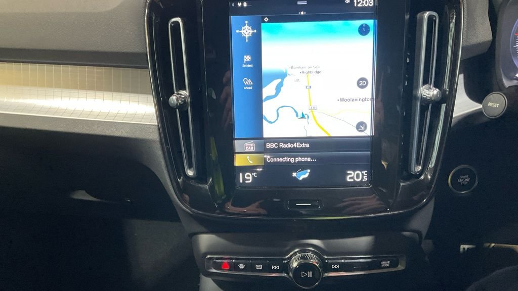 Used Volvo XC40 2020 for sale - 76333933: Photo 3