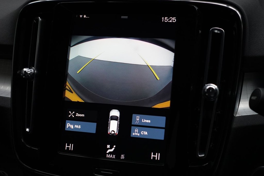 Used Volvo XC40 2020 for sale - 76333933: Photo 37