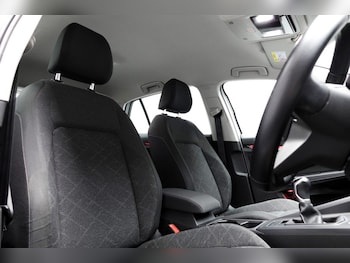Used Volkswagen Golf 2021 for sale - 75606962: Photo