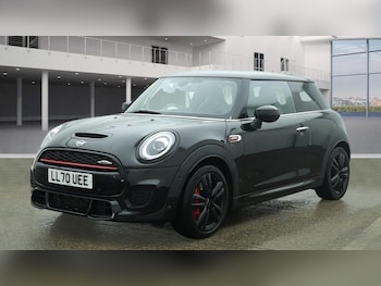 Used MINI Hatch 2020 for sale - 77821201: Photo