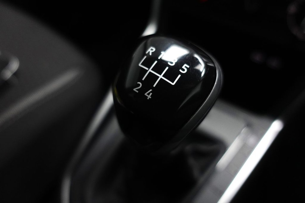 Used Volkswagen Polo 2022 for sale - 76867843: Photo 40