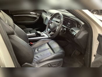 Used Audi e-tron 2021 for sale - 76570543: Photo