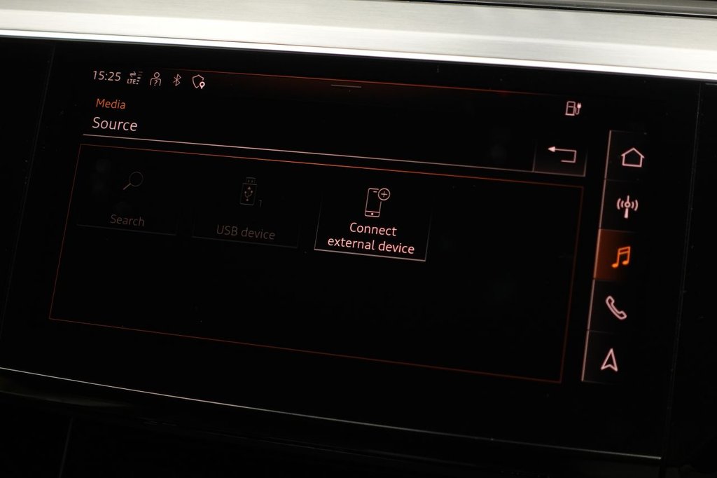 Used Audi e-tron 2021 for sale - 76570543: Photo 39