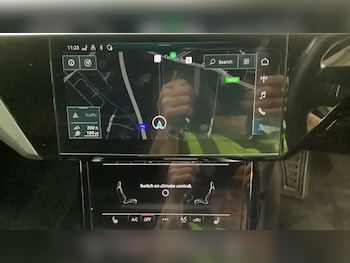 Used Audi e-tron 2021 for sale - 76570543: Photo