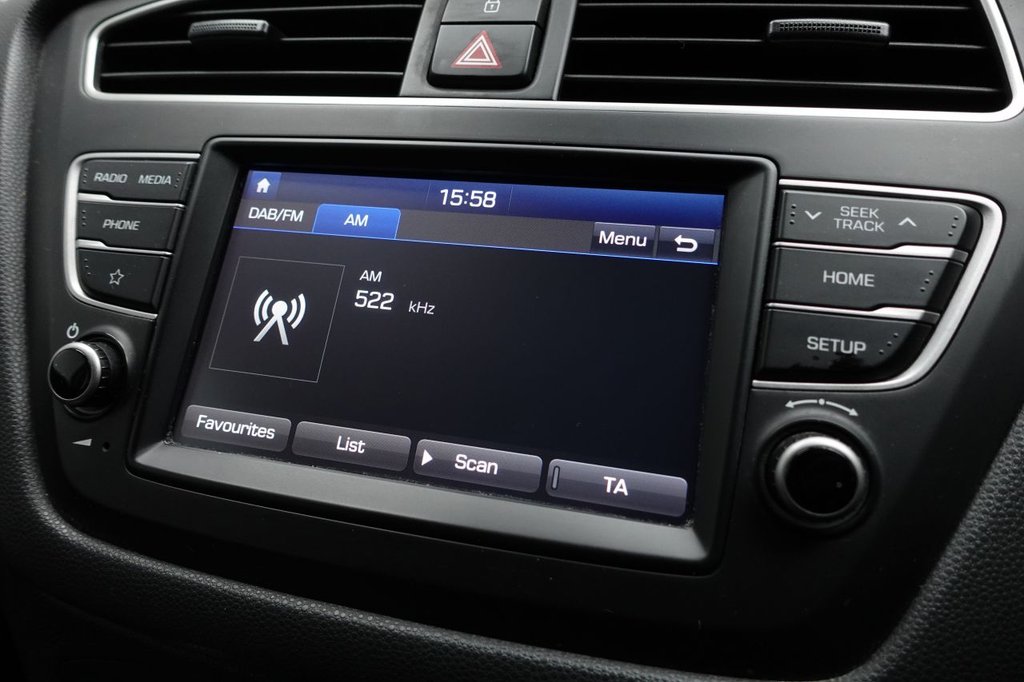 Used Hyundai i20 2019 for sale - 76547038: Photo 26