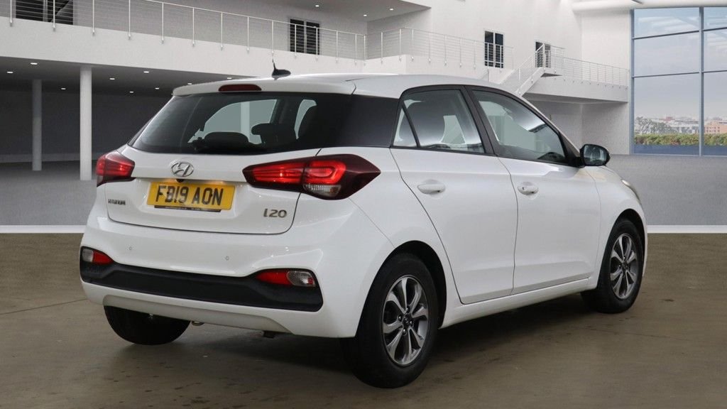 Used Hyundai i20 2019 for sale - 76547038: Photo 6