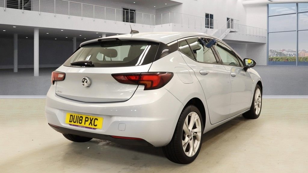 Used Vauxhall Astra 2018 for sale - 77880239: Photo 4