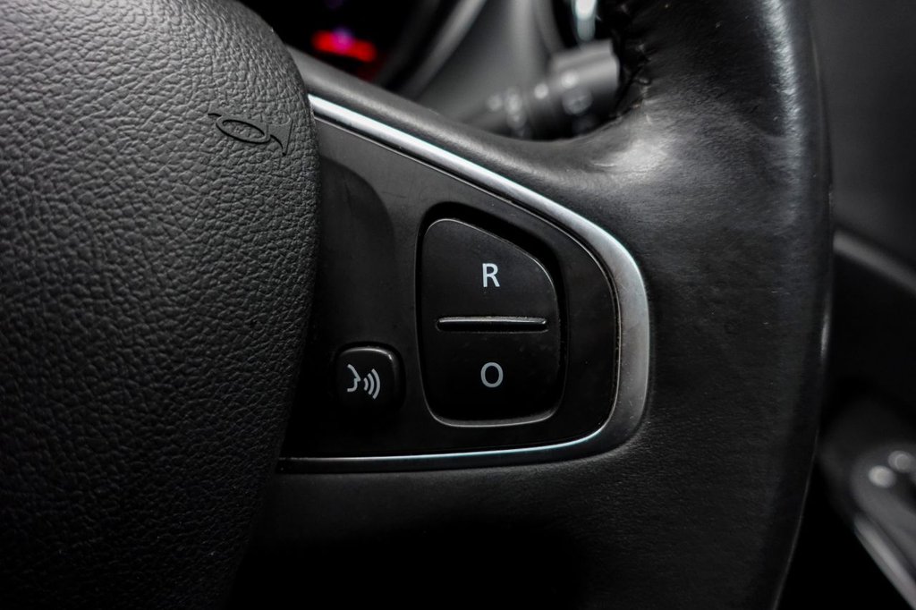 Used Renault Captur 2016 for sale - 77065066: Photo 23