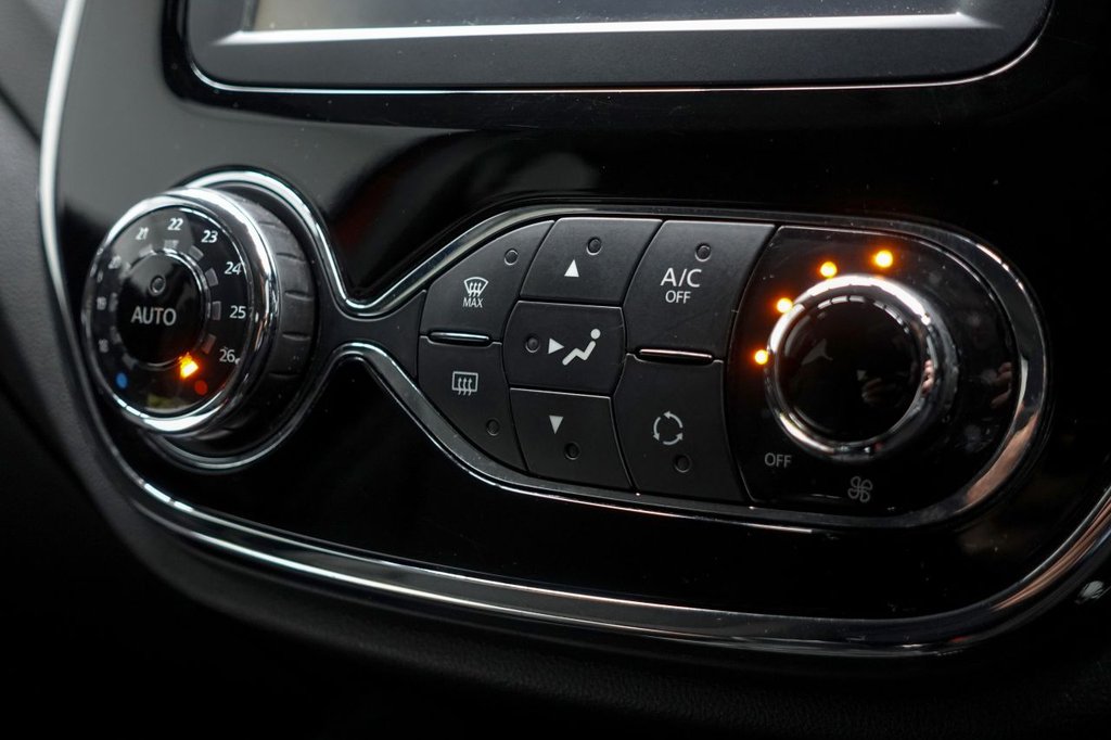 Used Renault Captur 2016 for sale - 77065066: Photo 30