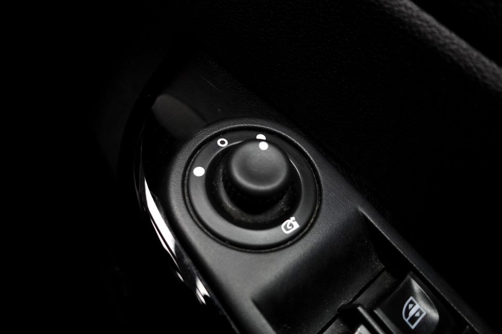 Used Renault Captur 2016 for sale - 77065066: Photo 39