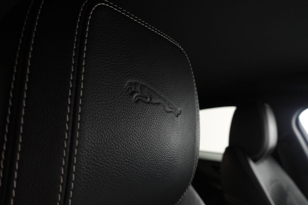 Used Jaguar XE 2019 for sale - 76685868: Photo 20