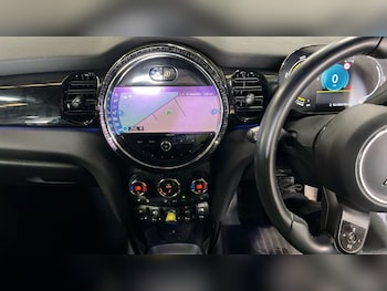 Used MINI Hatch 2021 for sale - 76617490: Photo