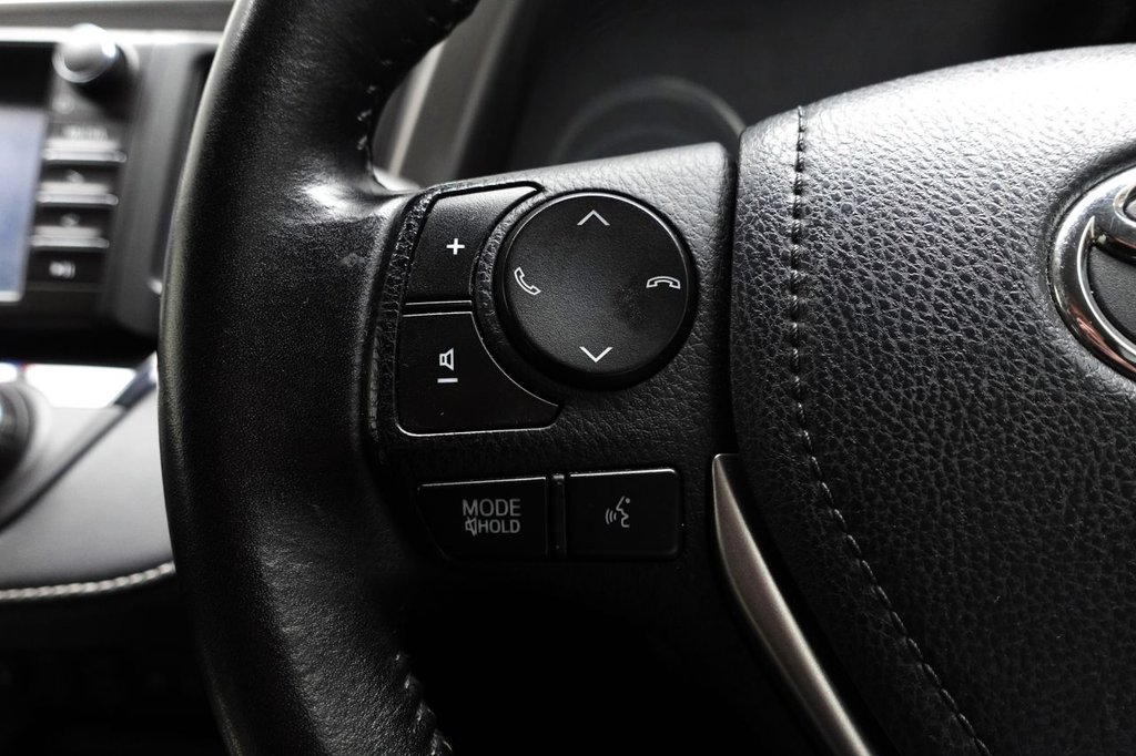 Used Toyota RAV4 2016 for sale - 76368029: Photo 21