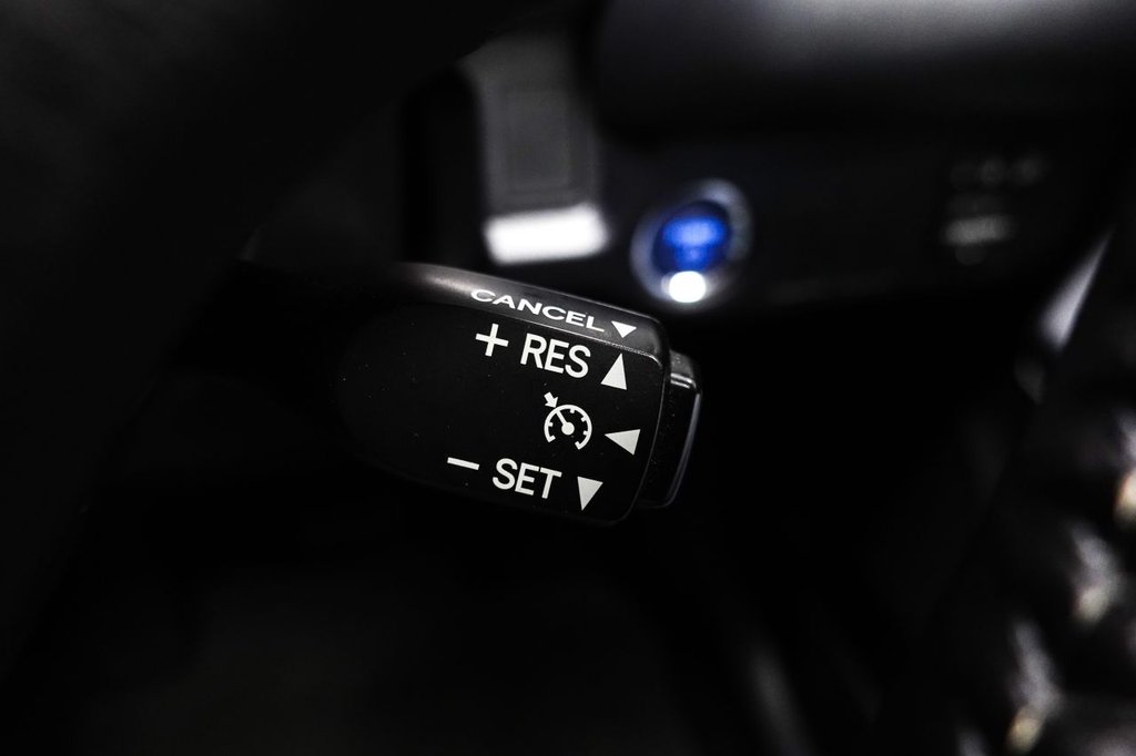 Used Toyota RAV4 2016 for sale - 76368029: Photo 24