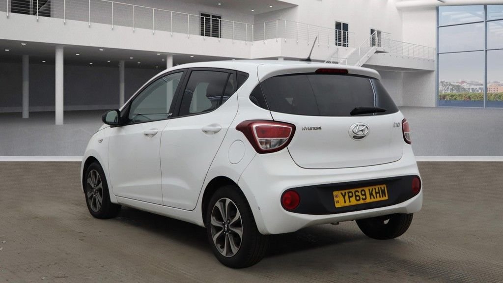 Used Hyundai i10 2019 for sale - 77583466: Photo 4