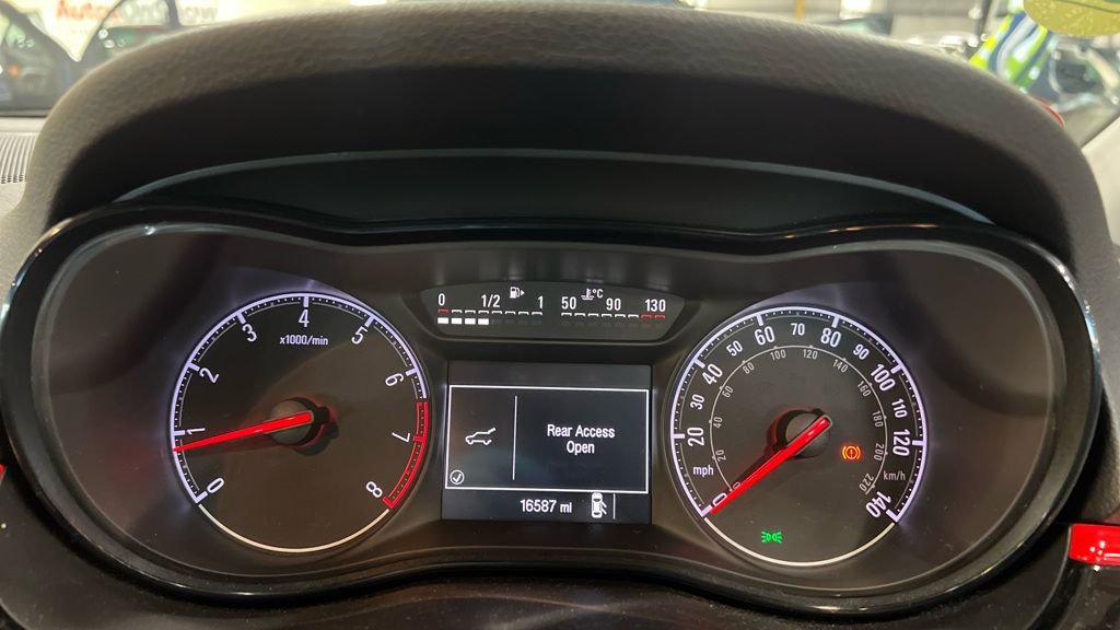 Used Vauxhall Corsa 2016 for sale - 77188195: Photo 12