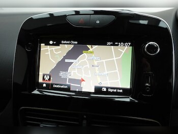 Used Renault Clio 2019 for sale - 79584485: Photo
