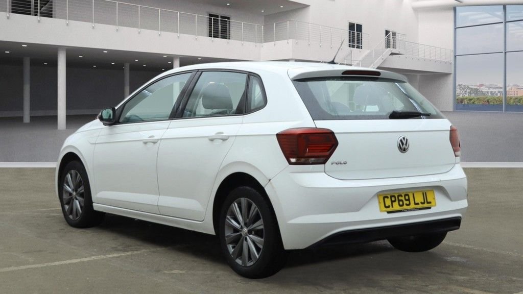 Used Volkswagen Polo 2020 for sale - 76923604: Photo 6