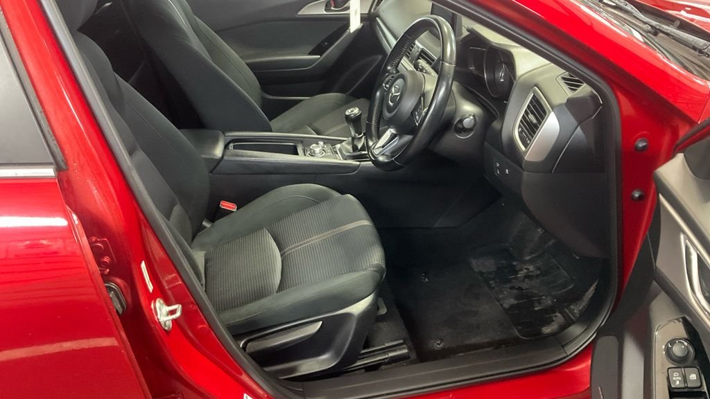 Used Mazda Mazda3 2018 for sale - 76496780: Photo 2