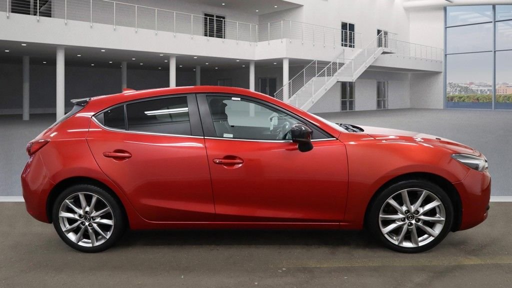 Used Mazda Mazda3 2018 for sale - 76496780: Photo 9