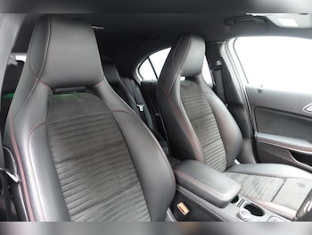 Used Mercedes-Benz A-Class 2018 for sale - 79584866: Photo