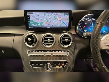 Used Mercedes-Benz C-Class 2019 for sale - 75998397: Photo