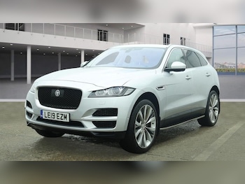 Used Jaguar F-Pace 2019 for sale - 77719831: Photo